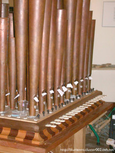 orgue reconstit. abbaye de Royaumont 11e s