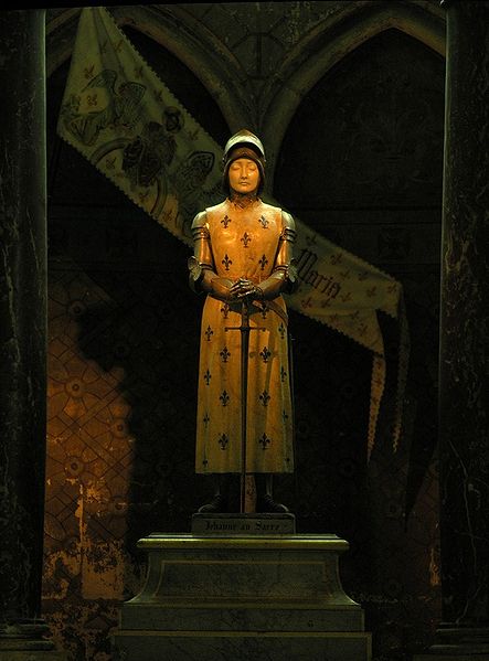 Prosper d’Épinay (1836-1914): Sainte Jeanne d'Arc, statue en pied, en armure. Cathédrale Notre-Dame de Reims